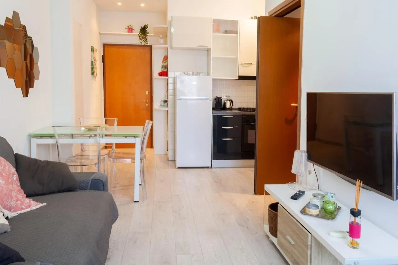 Bnbutler - Vignoli, 30 - Bilocale Comodo E Tranquillo Lejlighed Milano
